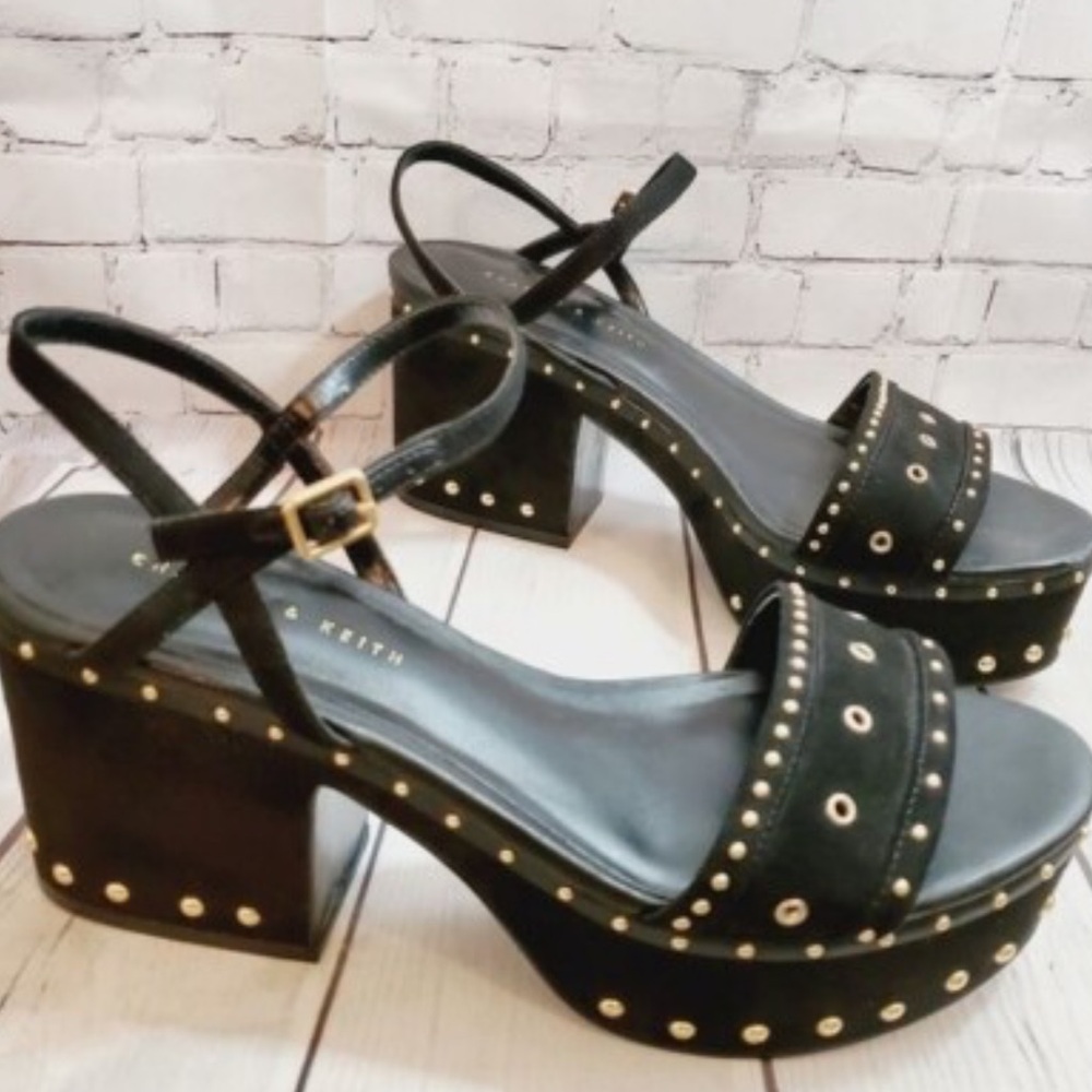 Olive Green Platform Sandals with Gold Accents